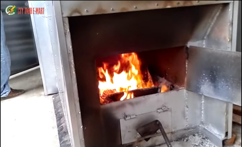 Sấy gỗ dùng nhiệt trực tiếp được thực hiện như thế nào?