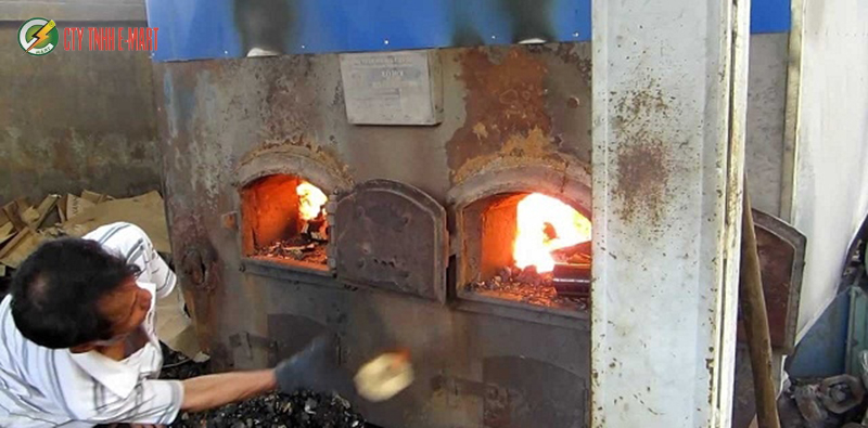 Sấy gỗ dùng nhiệt trực tiếp được thực hiện như thế nào?