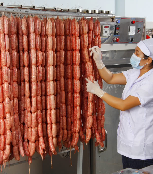 lò sấy lạp xưởng