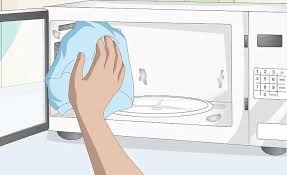 Vệ sinh và khử khuẩn lò sấy vi sóng đúng cách